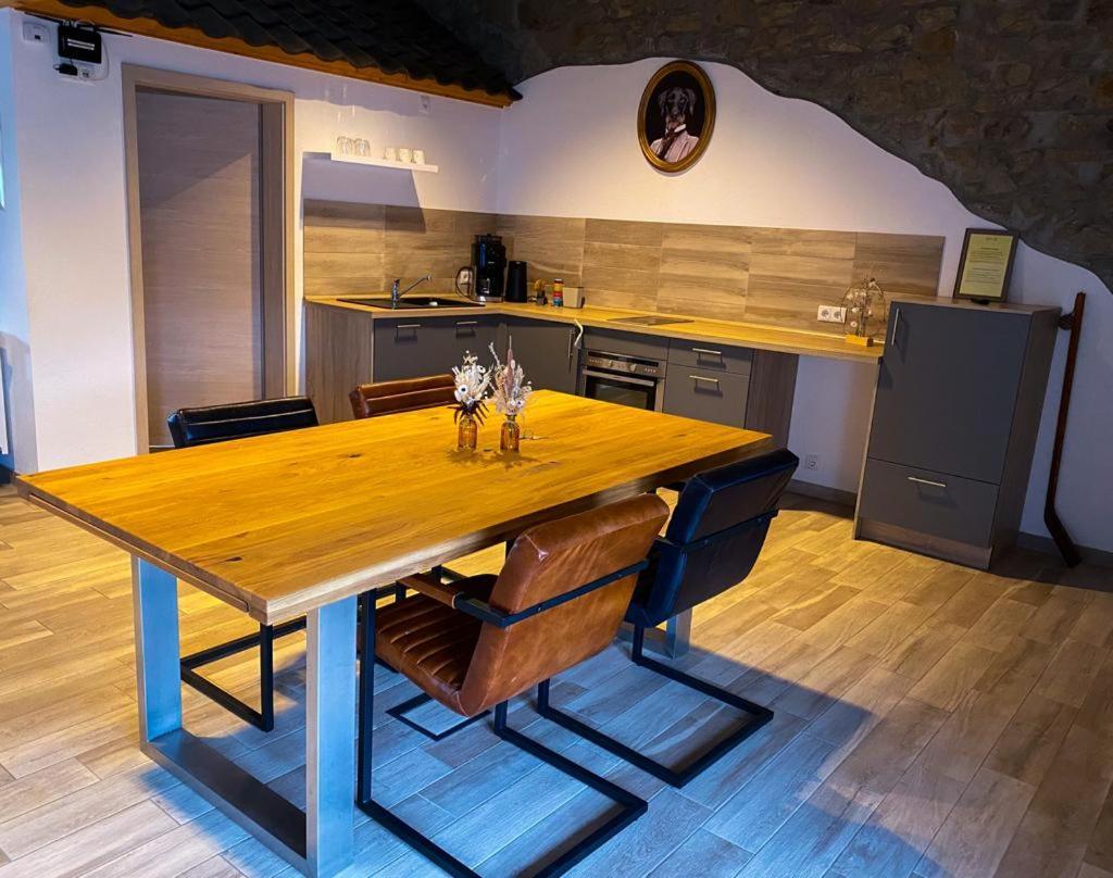 Beim Hooch "Christ" Apartment Brucktal Екстериор снимка