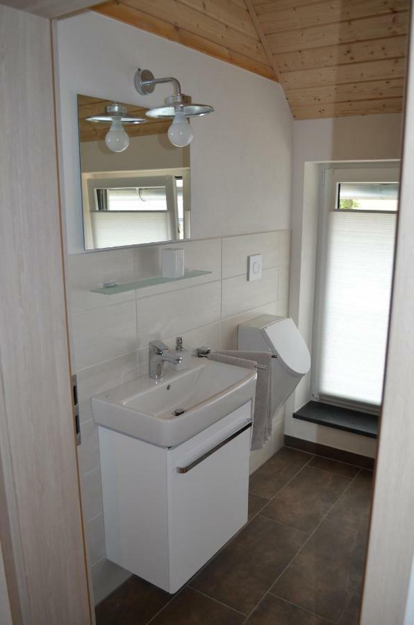 Beim Hooch "Christ" Apartment Brucktal Екстериор снимка