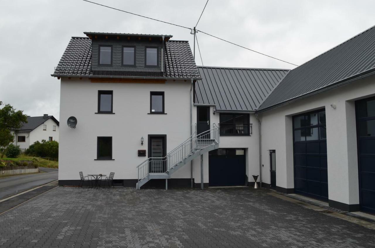 Beim Hooch "Christ" Apartment Brucktal Екстериор снимка