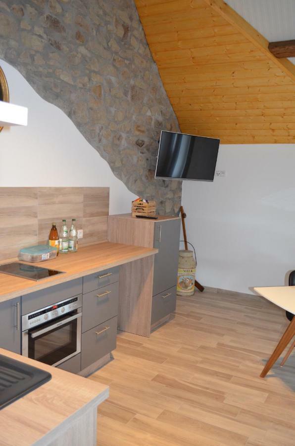 Beim Hooch "Christ" Apartment Brucktal Екстериор снимка